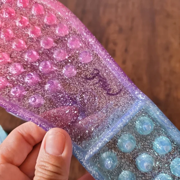 Children's Place Girls Jelly Sparkly Ombre Pink, Purple And Blue Sandals Size 4 - Picture 6 of 6